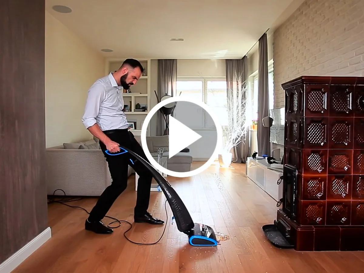 Philips, "AquaTrio Pro" Promotional Video